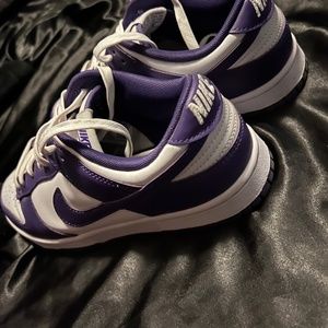 Nike low dunk championship court purple